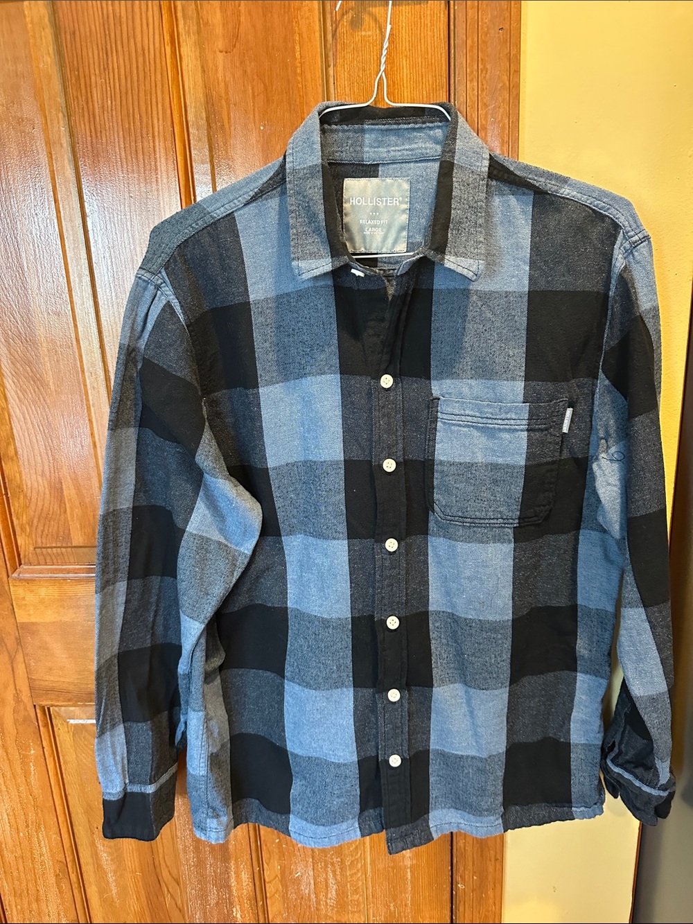 Hollister Men’s Blue and Black Checked Button-Down Shirt